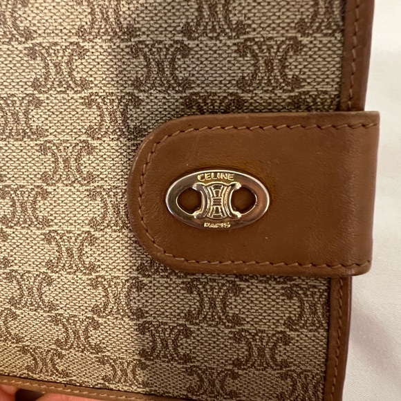 Vintage Celine Wallet - Picture 2 of 11